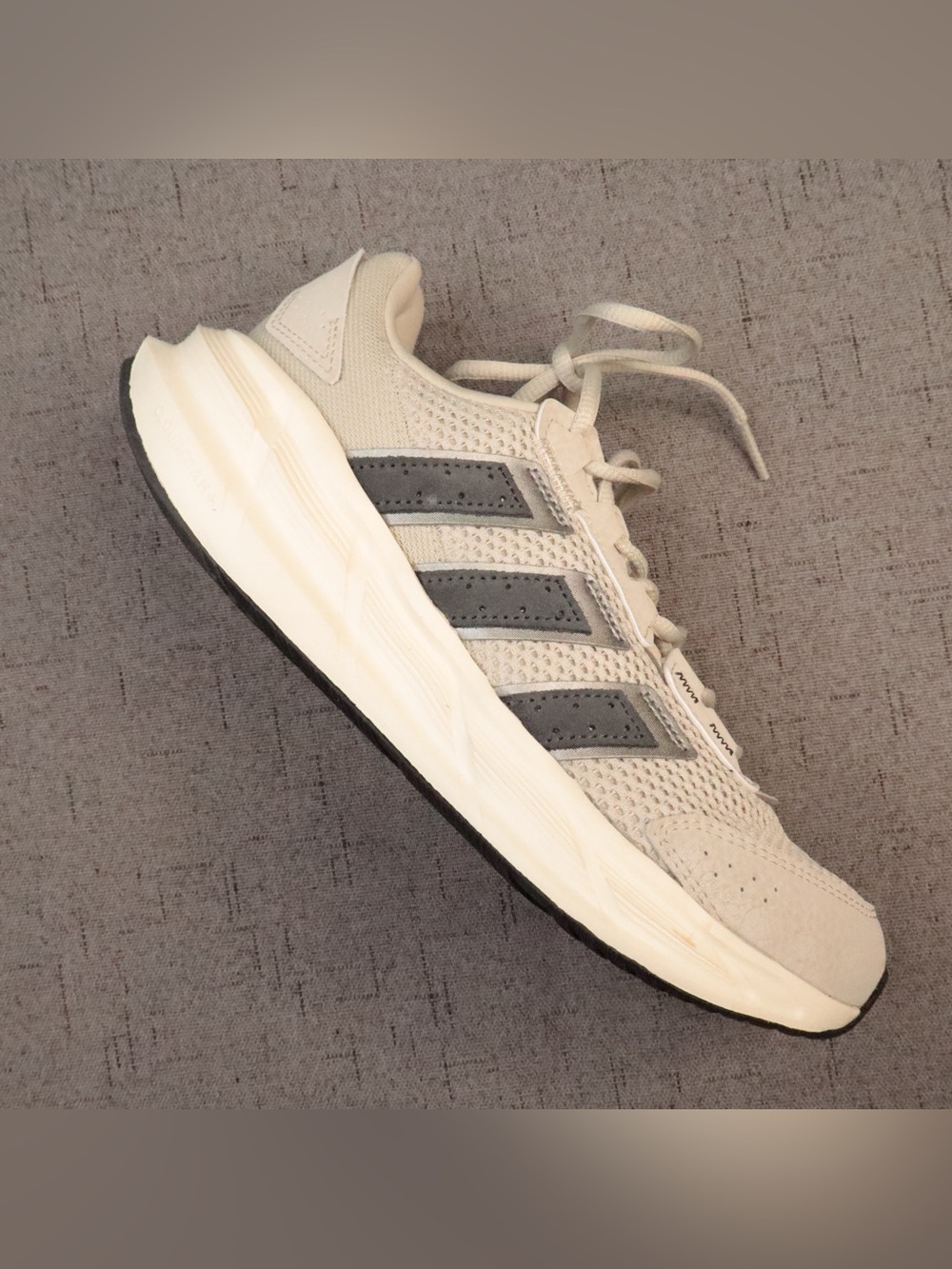 Adidas Astrastar Sneakers Men's Size 7.5 Beige Cloudfoam Running Casual Shoes